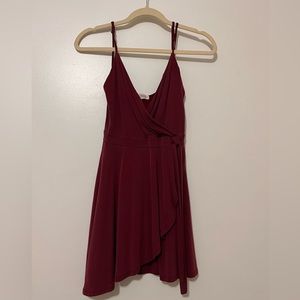 Flowy faded maroon minidress